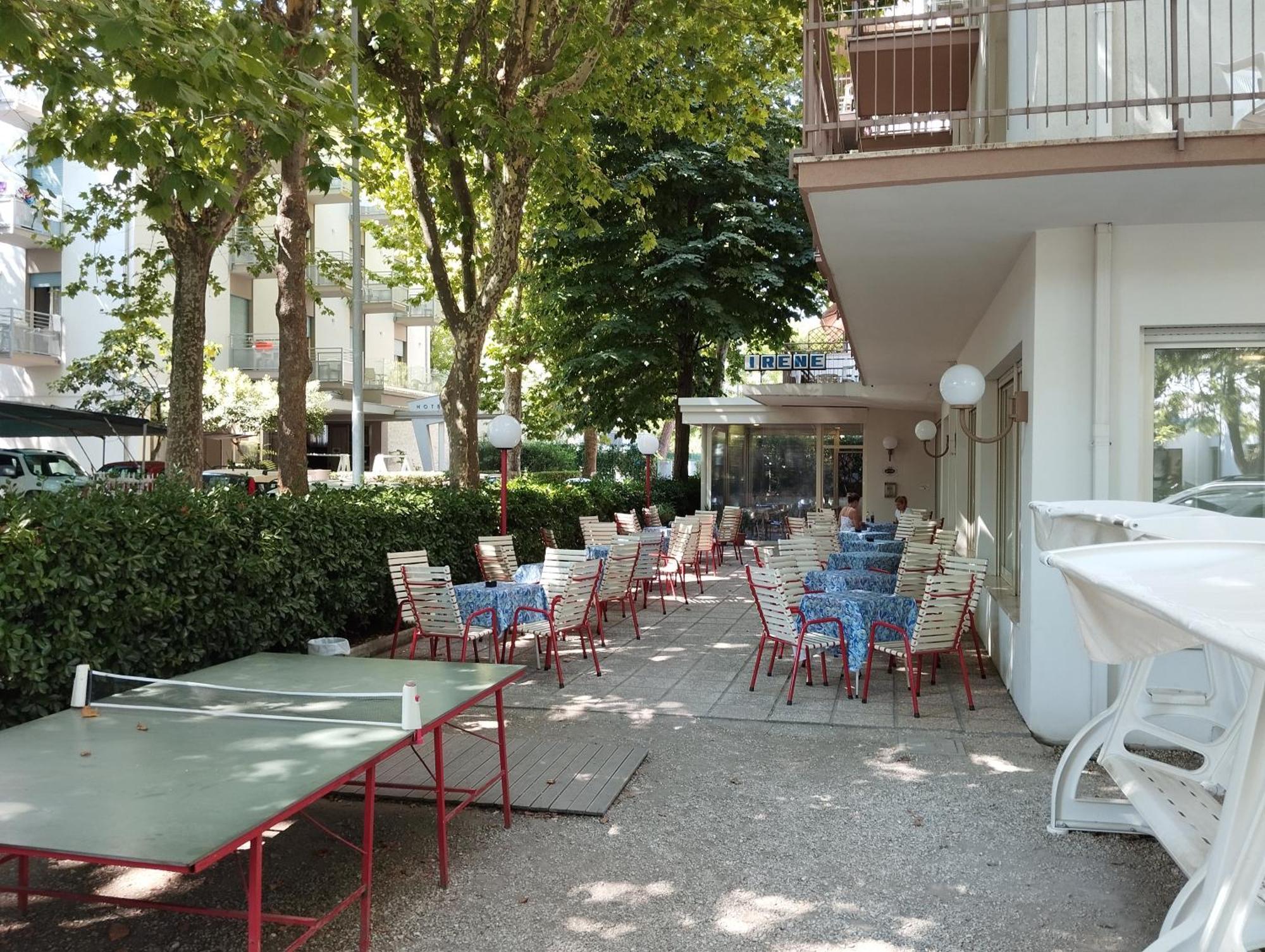 Hotel Irene Риччоне Екстер'єр фото