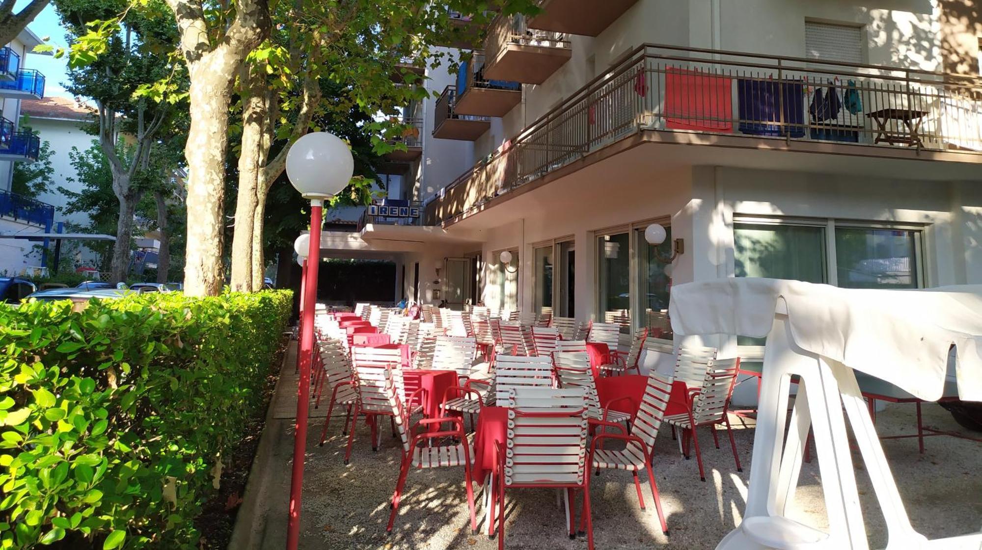 Hotel Irene Риччоне Екстер'єр фото